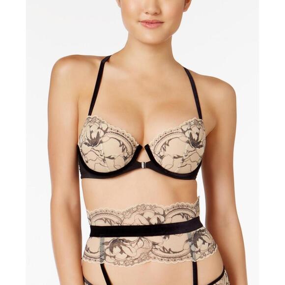 Calvin Klein Womens Embrace Racerback Push Up Bra Size 32A - Picture 1 of 1